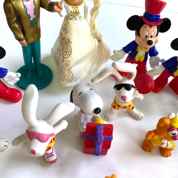 Vintage Minnie Mickey Garfield Kermit Snoopy etc. character figurines - Picture 3 of 7